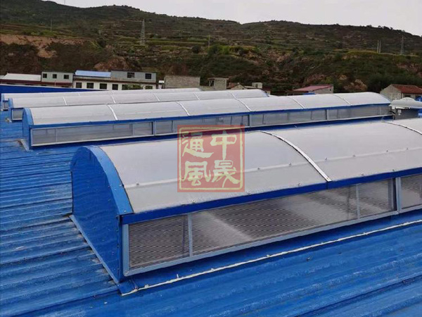 側(cè)開型排煙天窗 側(cè)開型排煙天窗